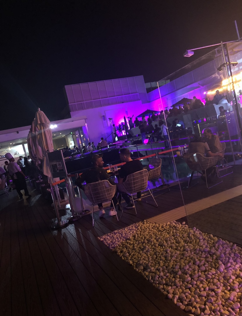 Rooftop Bar Melia Dubai